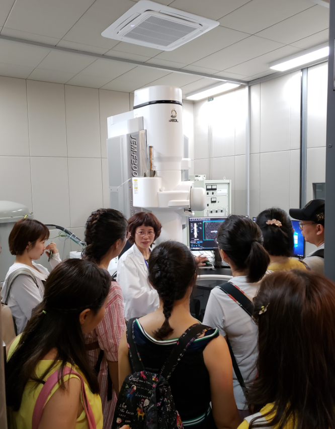 1567574221574603.png 实验室.png